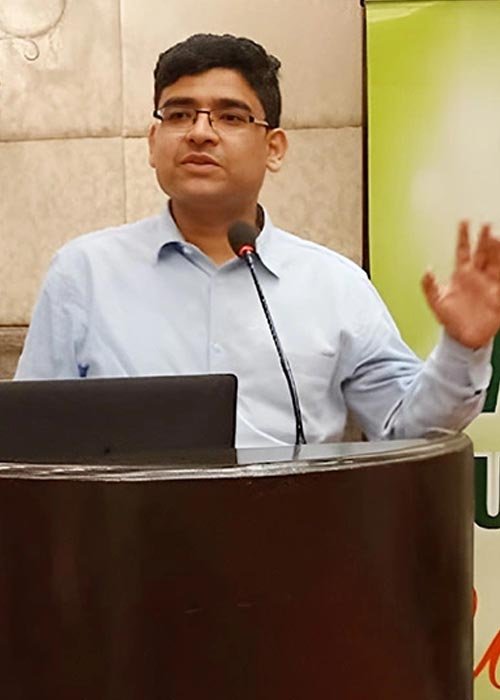 Gallery Dr. Manish Mahajan